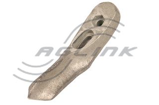 1 1/2  Cast-Point 40mm wide-C shank tine, 03017