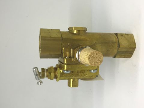 Pilot Unloader Valve 90-100 psi 3/4 Female x 3/4 Female c/w Muffler