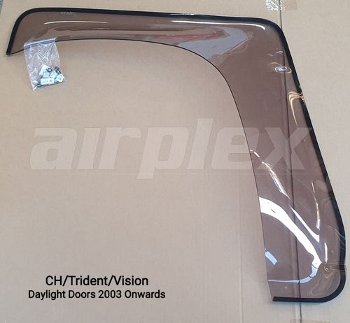 WEATHERSHIELD - LARGE - LIGHT TINT - FRONT RIGHT SIDE