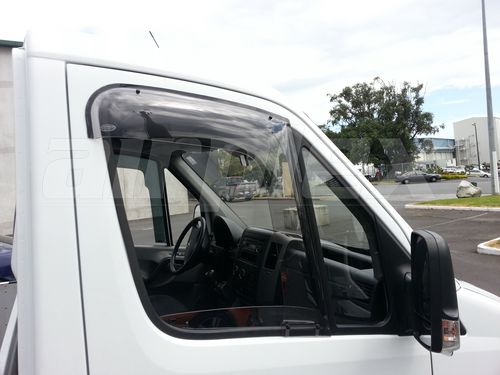 WEATHERSHIELD - LARGE - LIGHT TINT - FRONT RIGHT SIDE