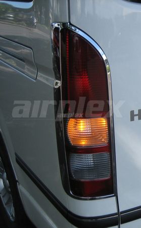 TAIL LIGHT SURROUND - CHROME