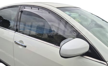 WEATHERSHIELD - LARGE - LIGHT TINT - FRONT RIGHT SIDE