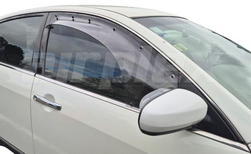 WEATHERSHIELD - LARGE - LIGHT TINT - FRONT RIGHT SIDE