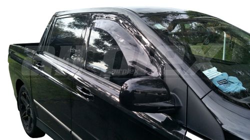 WEATHERSHIELD - LARGE - LIGHT TINT - FRONT RIGHT SIDE