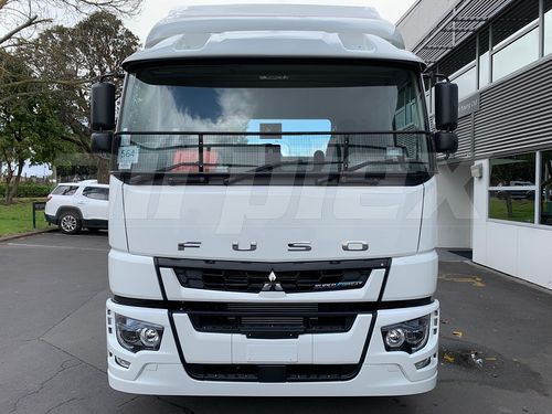 SUNVISOR - EXTERIOR - Fiberglass - suits LOW ROOF CAB