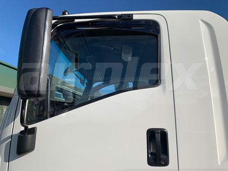 WEATHERSHIELD - LARGE - LIGHT TINT - FRONT LEFT SIDE