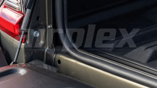 TAILGATE DUST SEAL KIT