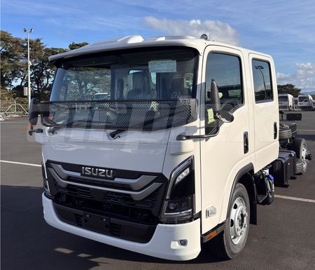 STONEGUARD - Isuzu NP NQ etc with camera