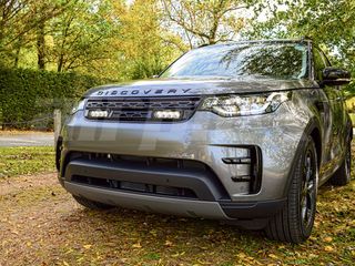 LAZER LIGHTS Land Rover Discovery 5 (2017-2020) - Grille Mount Kit (includes: 2x ST4 Evo, 1x Grille