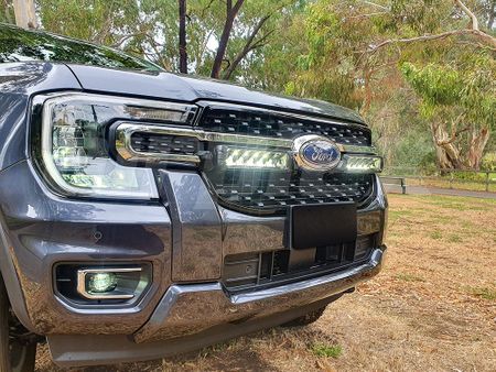 LAZER LAMPS Ford Ranger XLT & Everest - Grille Mount Kit (includes: 2x Triple-R 850 (Gen2)