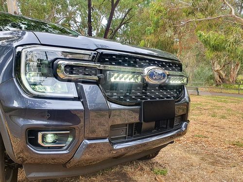 LAZER LIGHTS Ford Ranger XLT & Everest - Grille Mount Kit (includes: 2x Triple-R 850 (Gen2)