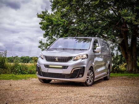 LAZER LIGHTS Peugeot Expert (2016-2023), Vauxhall/Opel Vivaro (2019+) & Citroen Dispatch (2016-2023)