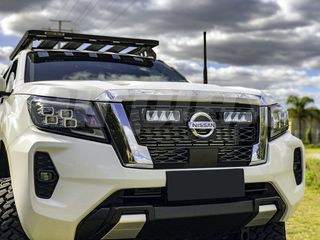 LAZER LIGHTS Nissan Navara (2021+) - Grille Mount Kit (Includes: 2x Triple-R 750 Std (Gen2), 1x Gril