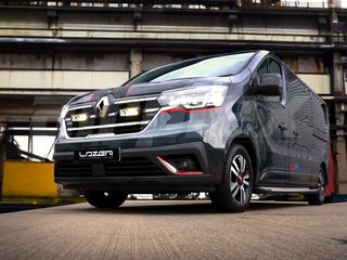 LAZER LIGHTS Renault Trafic (2023+) - Grille Mount Kit (includes: 2x Triple-R 750 (Gen2), 1x GM-RNTR