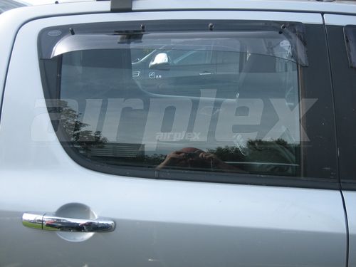 WEATHERSHIELD - LARGE - LIGHT TINT - REAR RIGHT SIDE