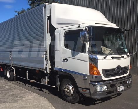 AIR DEFLECTOR - ROOF MOUNT - STD CAB