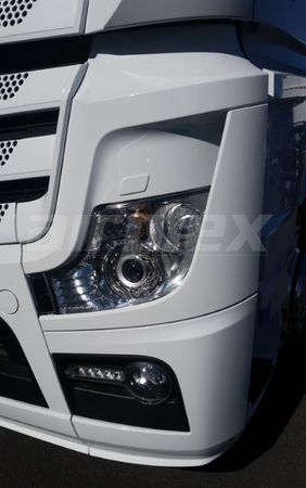 HEADLIGHT GUARD - CLEAR - PAIR