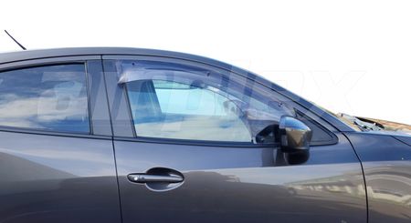 WEATHERSHIELD - LARGE - LIGHT TINT - FRONT RIGHT SIDE