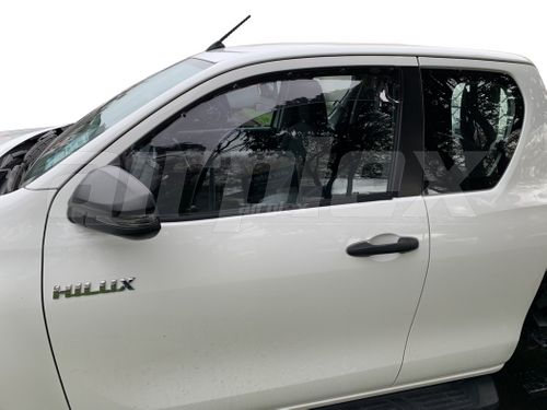 WEATHERSHIELD - LARGE - LIGHT TINT - FRONT LEFT SIDE