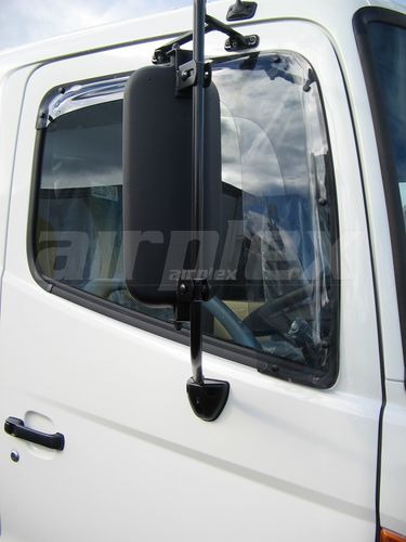 WEATHERSHIELD - LARGE - LIGHT TINT - RIGHT SIDE