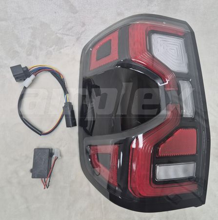 TAIL LIGHT ASSEMBLY - LEFT SIDE - WILDTRAK