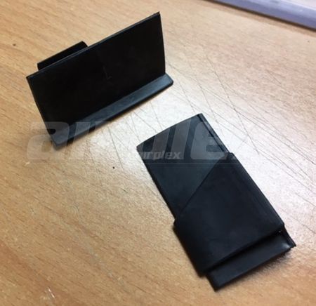 RUBBER FLAP LOWER DOOR  CANOPY SIDE V2 LH/RH PAIR