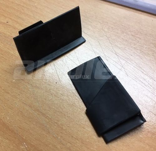RUBBER FLAP LOWER DOOR  CANOPY SIDE V2 LH/RH PAIR