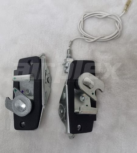 DOOR ROTATING LATCH V2 PAIR - SWITCH RIGHT SIDE