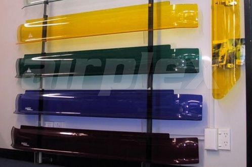BUG DEFLECTOR 60" DARK GREEN
