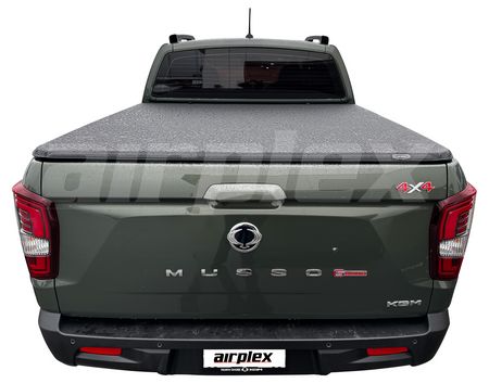 HARD COVER - TRI FOLD -  SsangYong Musso / Rhino - double cab LWB