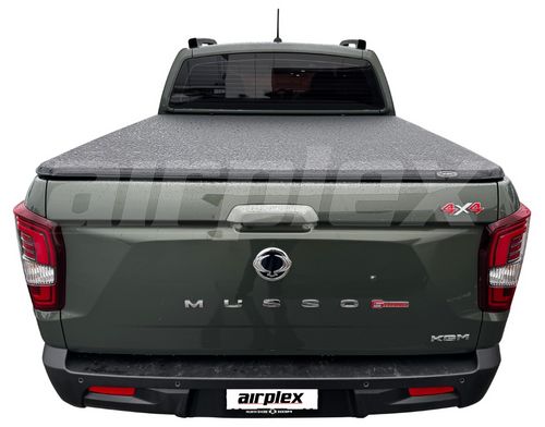 HARD COVER - TRI FOLD -  SsangYong Musso / Rhino - double cab LWB