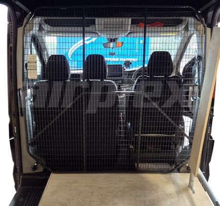 CARGO BARRIER