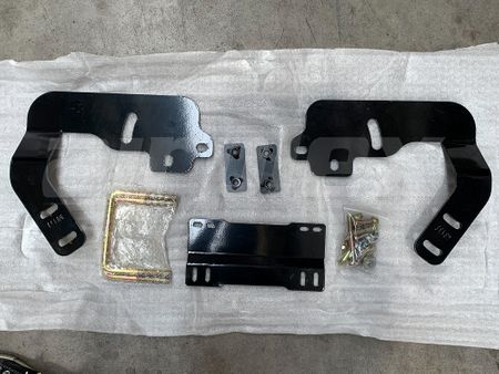 Hilux bull deals bar mounting brackets