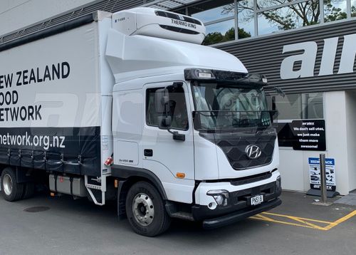 AIR DEFLECTOR Hyundai Pavise - ROOF MOUNTED