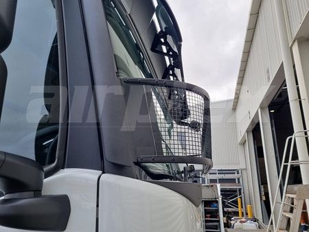 STONEGUARD - BLACK Standard Cab (2160mm wide)