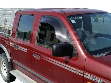 WEATHERSHIELD - LARGE - LIGHT TINT - FRONT RIGHT SIDE