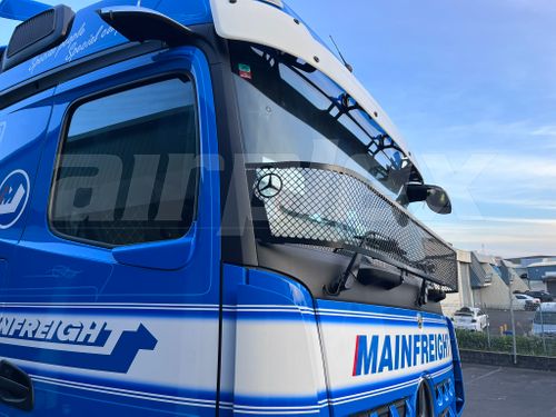 STONEGUARD - WIDECAB - PROFILE CUT - suit WITHOUT camera - Mercedes