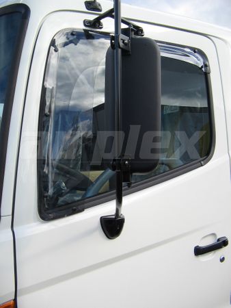 WEATHERSHIELD - LARGE - LIGHT TINT - LEFT SIDE