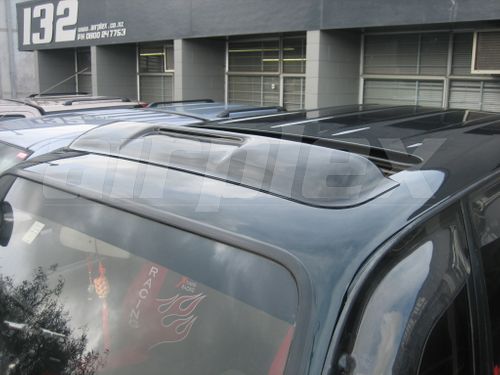 SUNROOF WIND DEFLECTOR