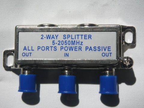 2 WAY F SPLITTER 5-2050 BOTTOM ENTRY