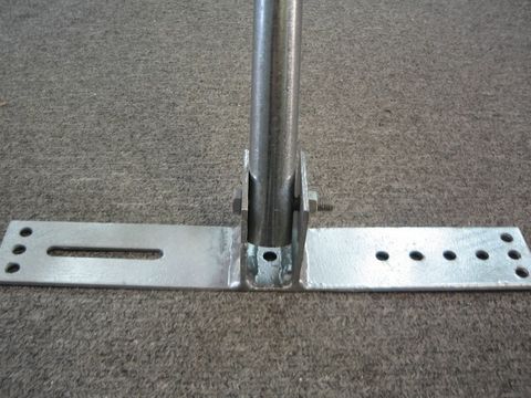 2.1m ANGLED ROOF MOUNT HINGED BASE