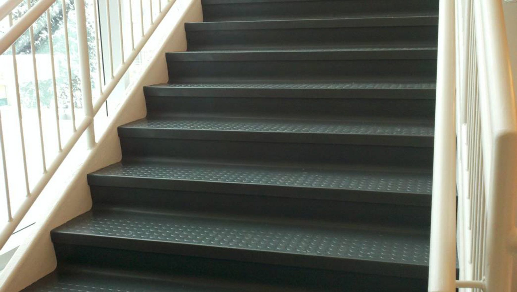 <h3>Visit Our Showrooms</h3><h2>See It Before You Buy It</h2><p>Over 100 metal trims, 70 colors of cove base & every top vinyl shape — all on display in Monroeville & Valley View.</p><button>Find a Location</button>
