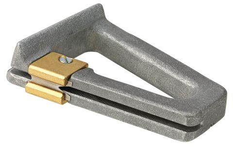 SELVAGE TRIMMER