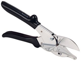 WOOD CUTTING TOOL