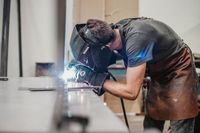 How to Choose Contact Tips for MIG Welding