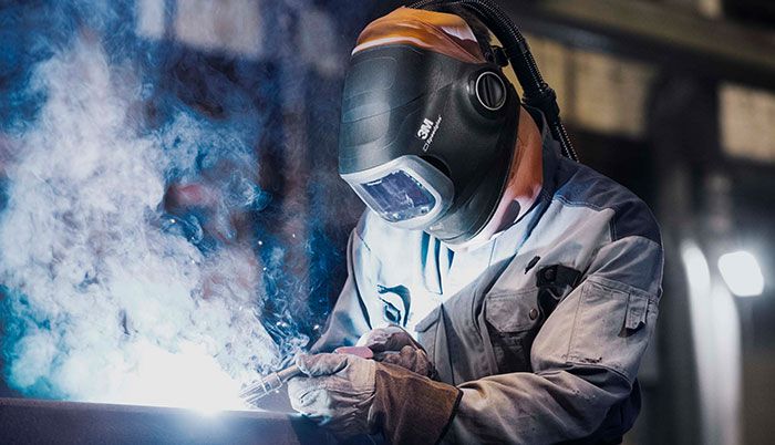 Benefits of PAPR Welding Helmets - Alphaweld