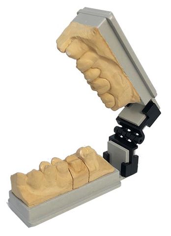 Ultra Tray Quad Pre-treated with separator and pins