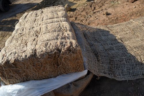 SureJute Mesh 500gsm Jute Soil Saver, 1.2m x 550m Bale