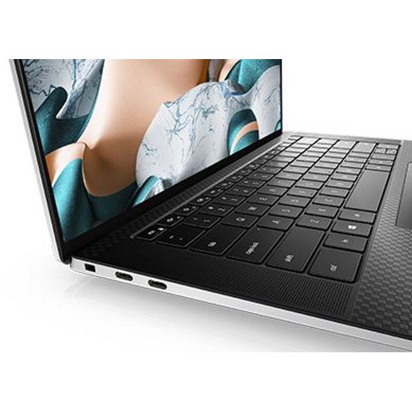 Dell New XPS 15 Laptop (Silver)