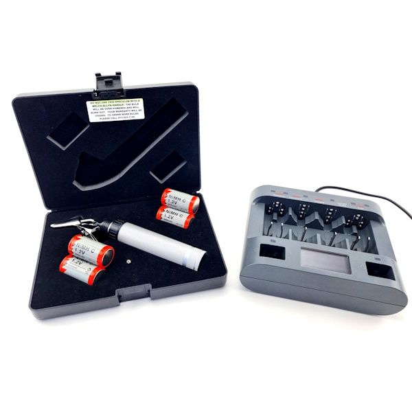 MDS-VET Fibre Optic Bi-Valve Speculum Kit with Rechargeable Batteries and Charger